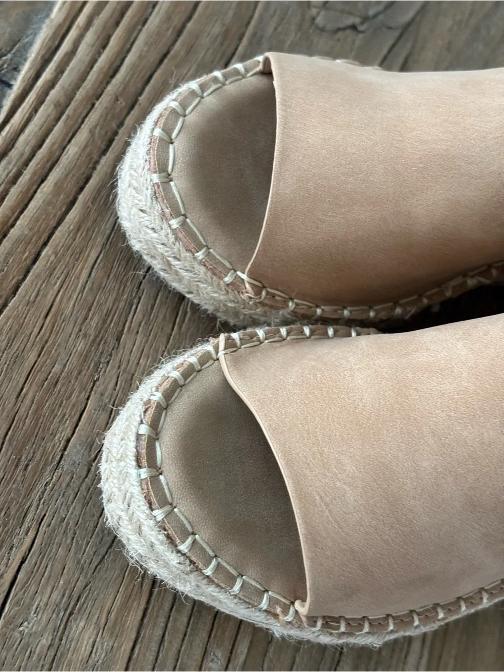 Catherine Malandrino Tan Platform Peep-Toe Espadrille Sandals Size 6.5
